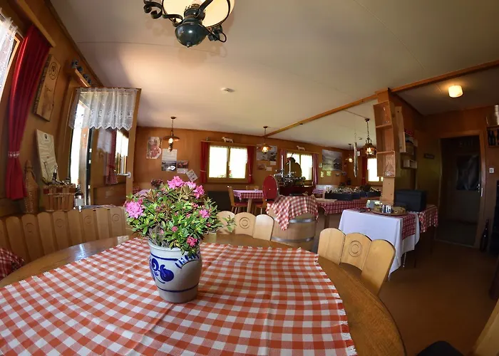 Berggasthaus-strassberg * Strassberg