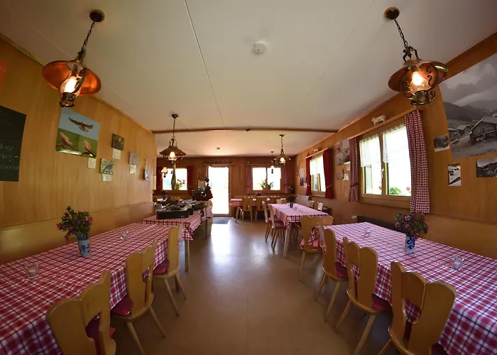 Fogadó Berggasthaus-strassberg *